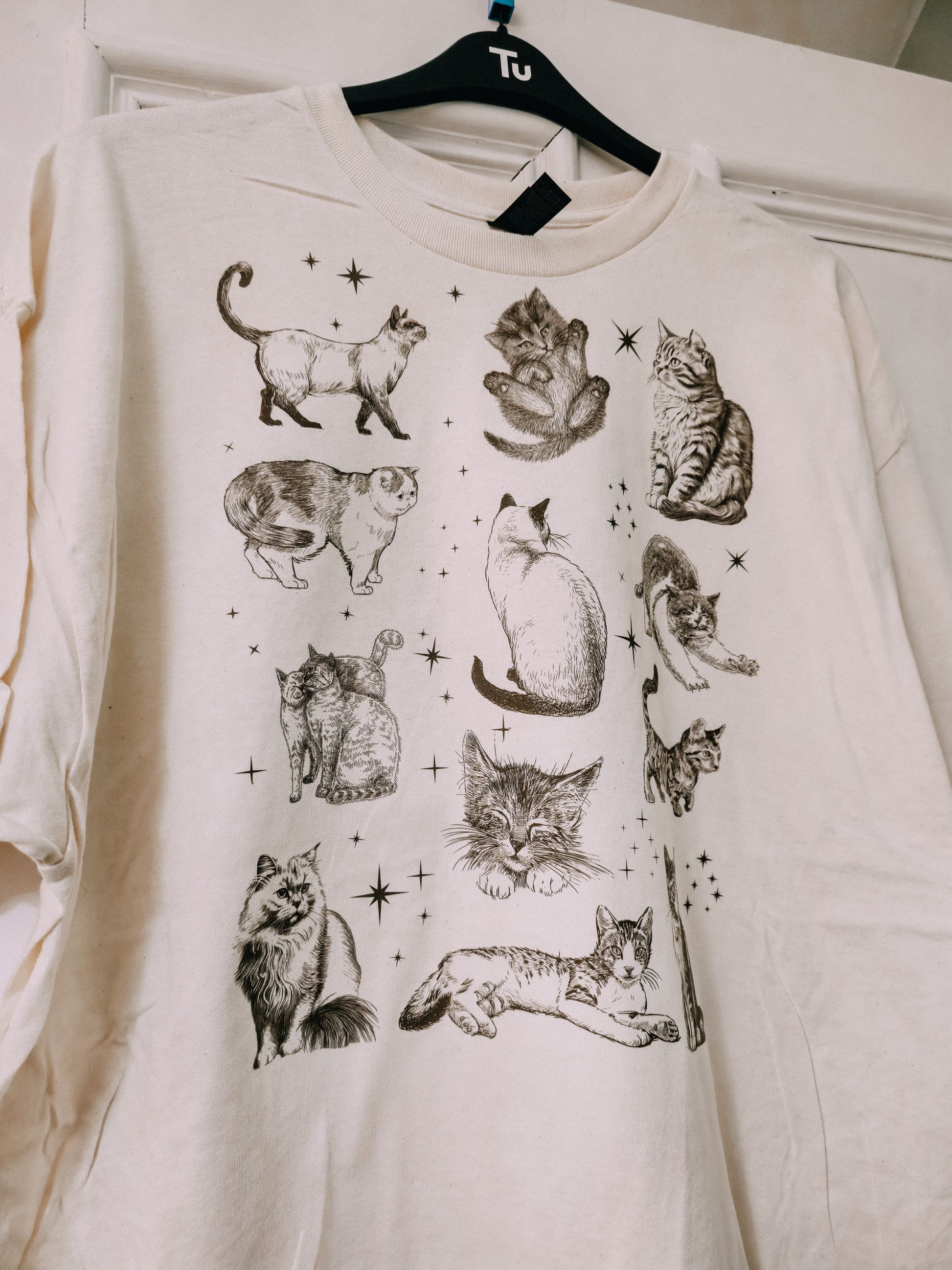 Magical Cats printed t-shirt - Tired Girl Apparel