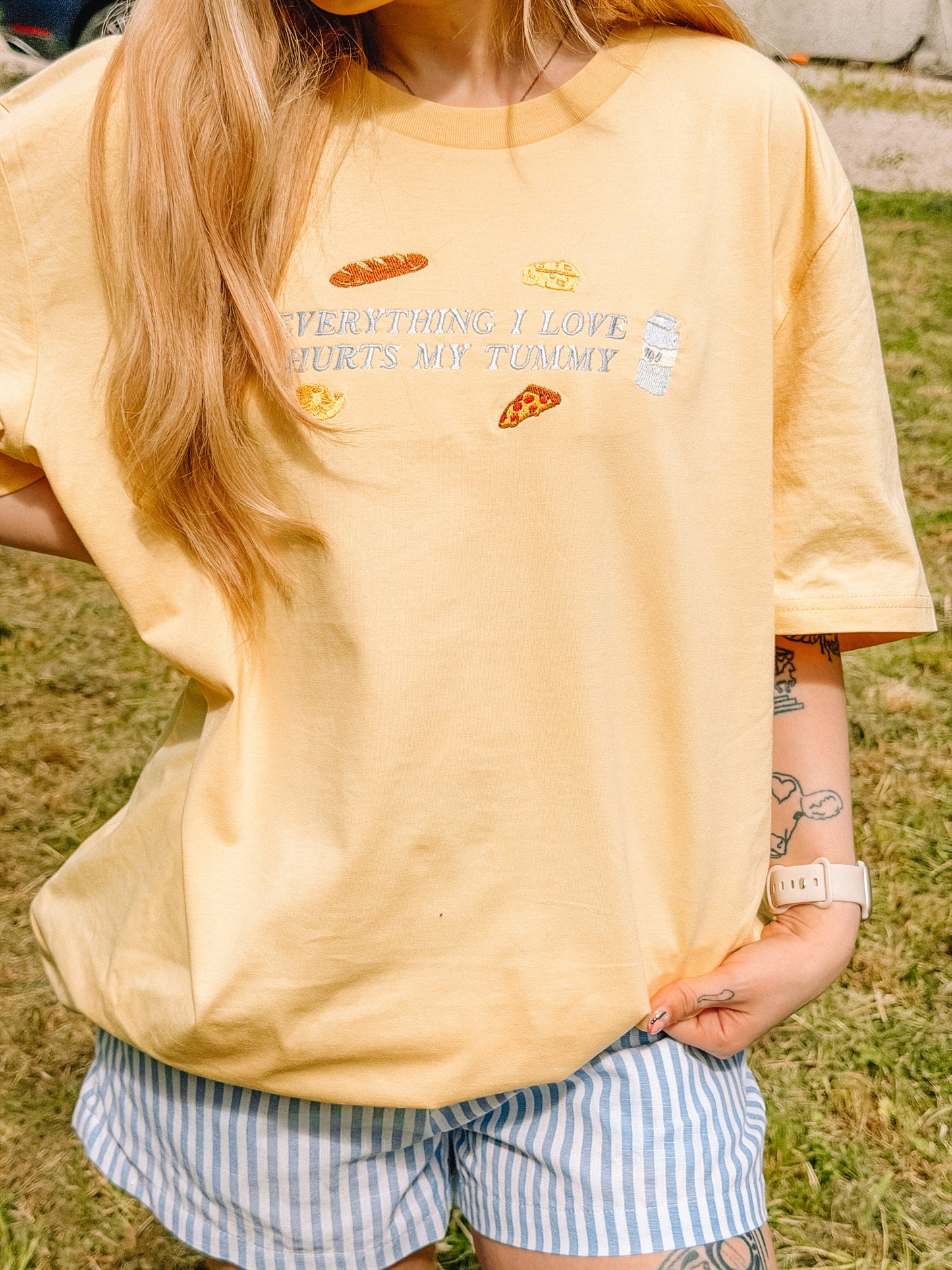 Everything I Love Hurts My Tummy embroidered t-shirt